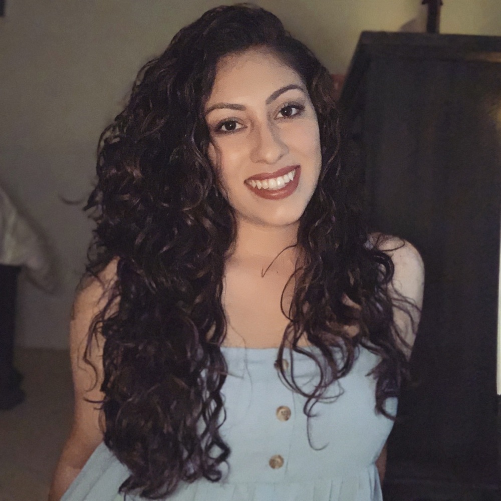 Meet your Posher, Karina
